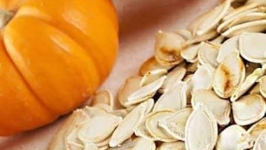 Günde sadece bir avuç kabak çekirdeği yediğinizde bedeninize sağladığınız katkılara inanamazsınız
