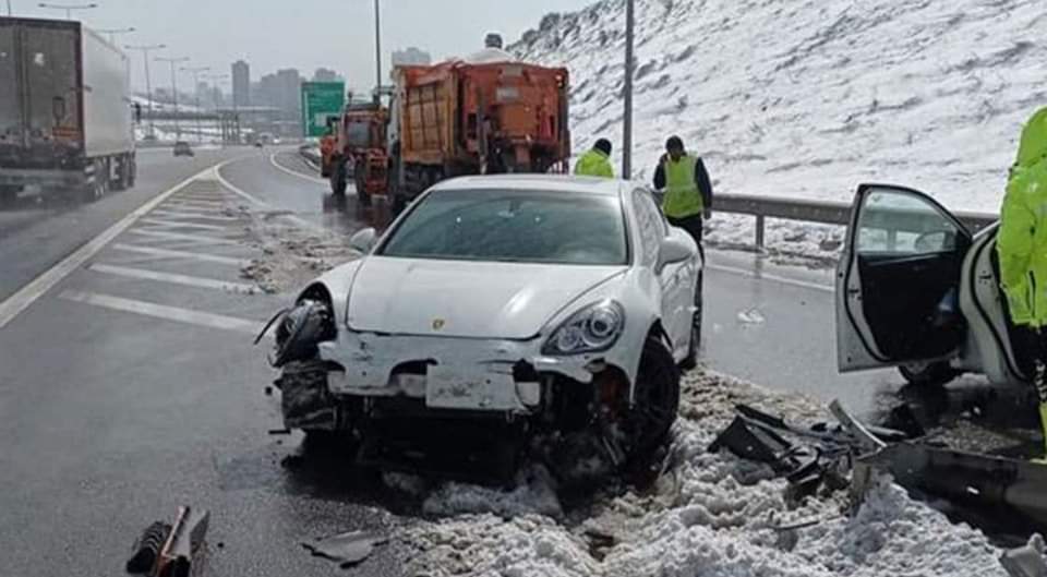 Malatyaspor Başkanı Adil Gevrek İstanbul'da trafik kazasında yaralandı