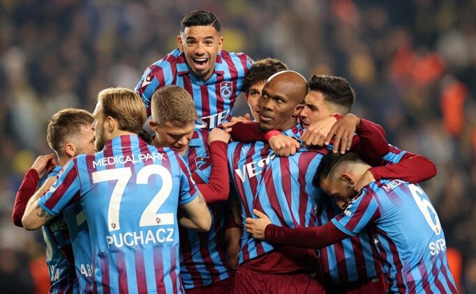  Trabzonspor şampiyonluğunu bu hafta ilan edebilir !...
