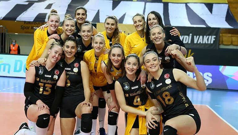 VakıfBank Kadın Voleybol takımı şampiyon oldu