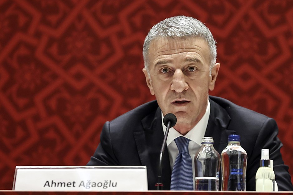 Ahmet Ağaoğlu: 