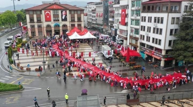 ORDU’DA 19 MAYIS GENÇLİK YÜRÜYÜŞÜ’NE YOĞUN İLGİ