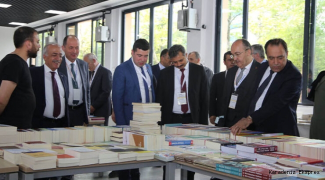 Bingöl Kitap Fuarını 40 Bin Kişi Ziyaret Etti