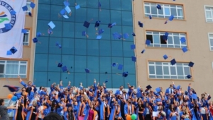 Giresun Üniversitesi Tirebolu İletişim Fakültesi öğrencilerinden sansüre tepki