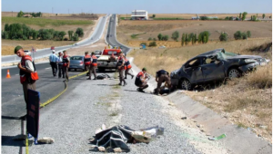 Varacağınız yere 1 - 2 saat erken varacaksınız diye kendinizi, ailenizi sevdiklerinizi riske atmayın