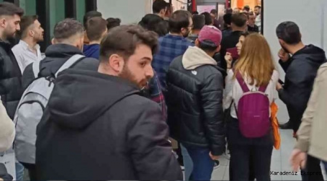 Türkiye'den Gürcistan'a ucuz telefon akını! 15 bin TL fiyat farkı çıkınca kuyruk oluştu