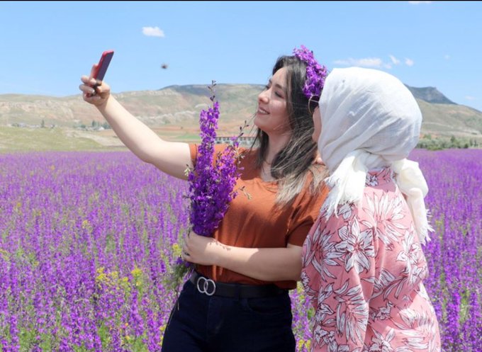 Emekçi kadınlara Selam olsun...