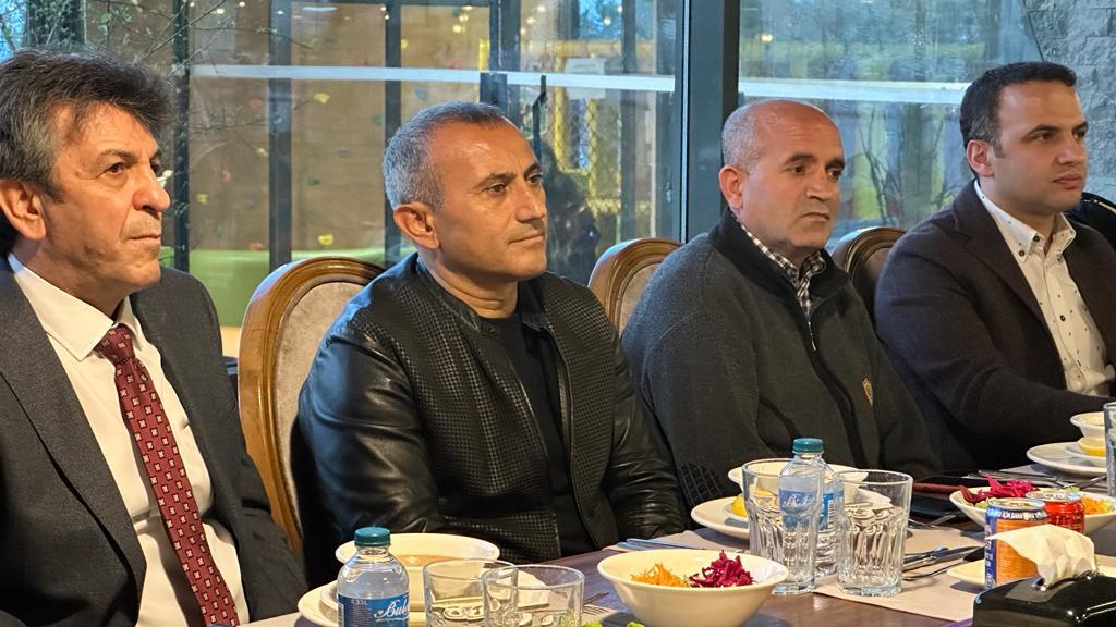 Vali Sonel,