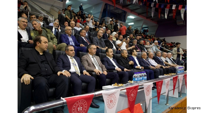Büyükler Grekoromen Güreş Türkiye Şampiyonası Ordu'da Başladı