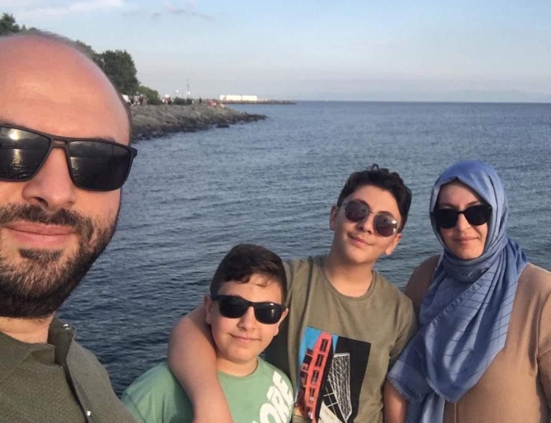Bu güzel aile Tatil Dönüşü Elim Bir kaza Sonucu Hayatlarını Kaybetti