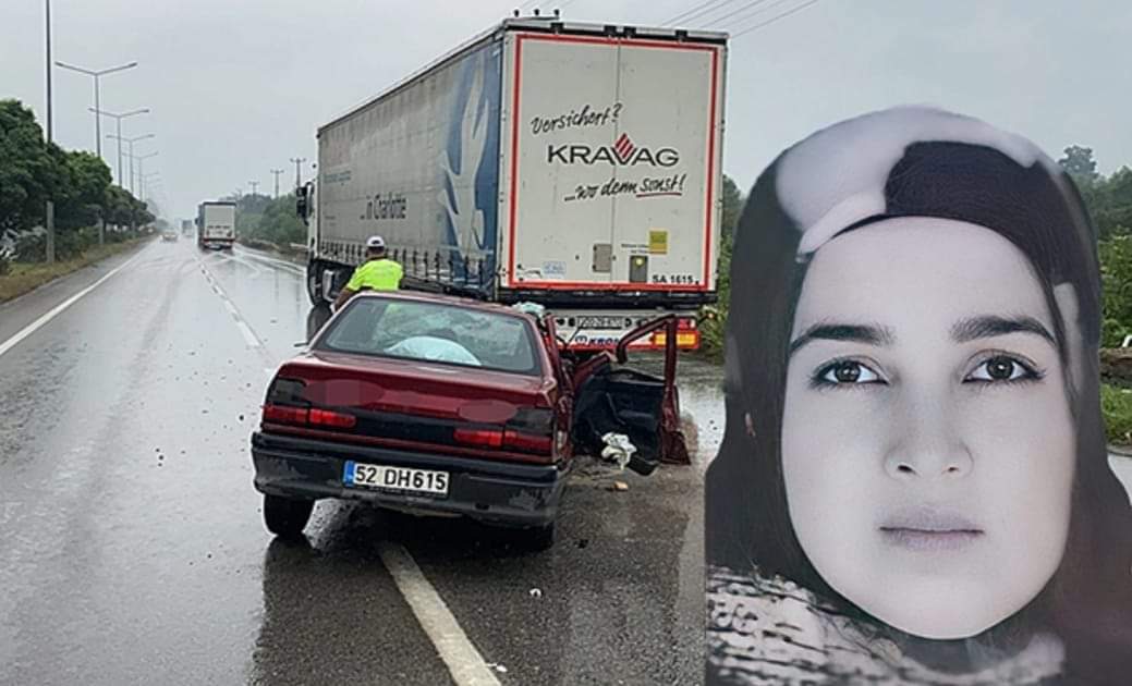 Samsun'da Gölköy'lü aile kaza yaptı 1 kişi hayatını kaybetti..