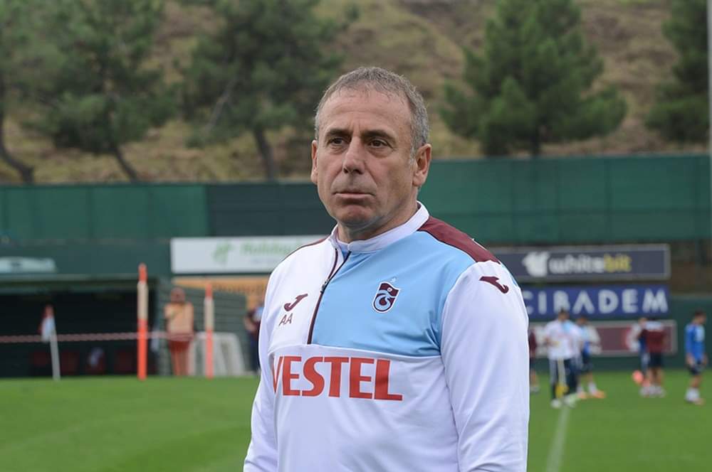 Abdullah Avcı'dan savunmada rotasyon sinyali