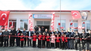 Akkuş İlçemizde Hayırsever Tarafından Yaptırılan İlkokul Törenle Açıldı 