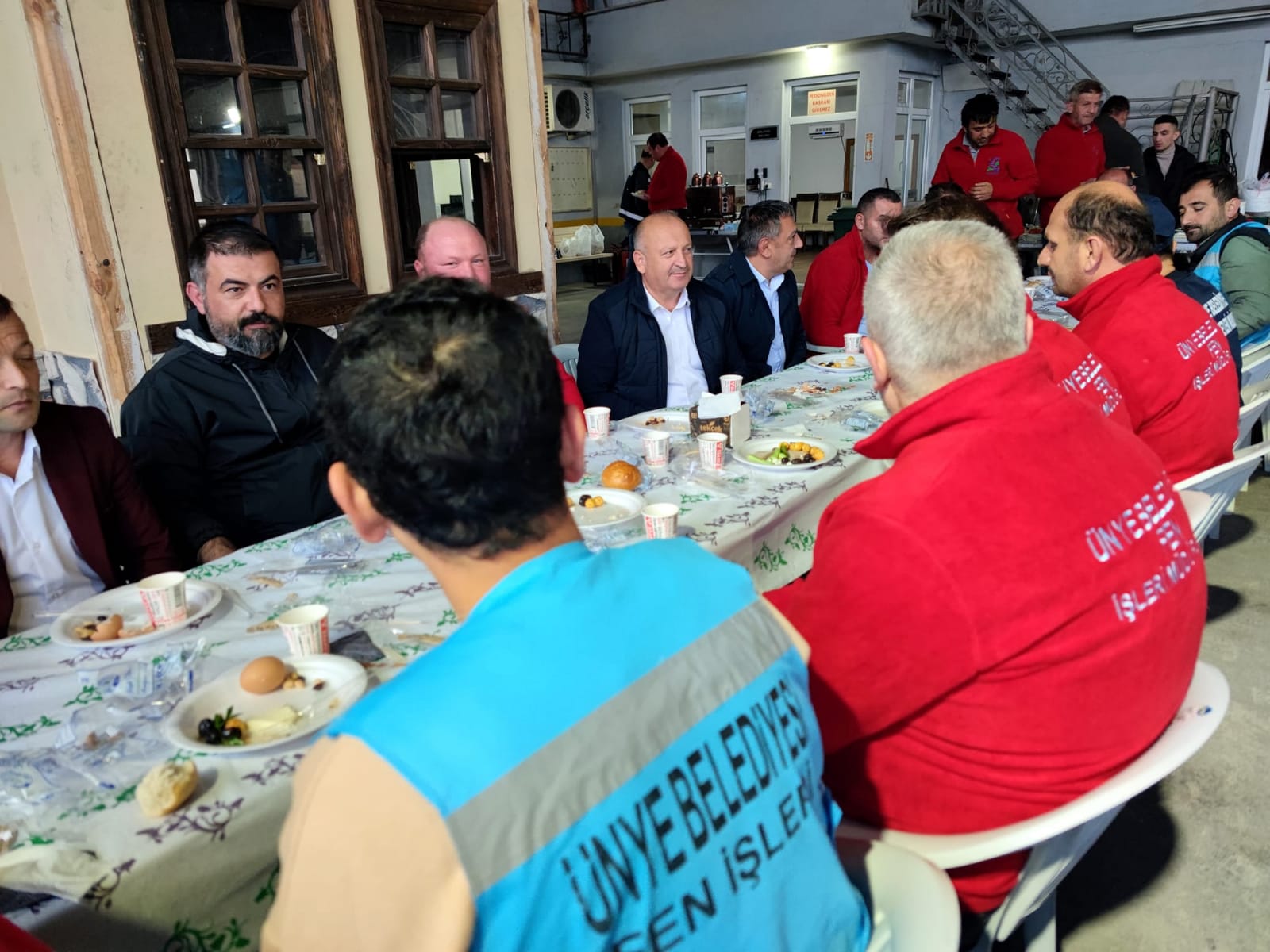 BAŞKAN TAVLI, “ÜNYE’MİZİ TÜM EKİBİMİZLE GELECEĞE GÜVENLE TAŞIYORUZ”