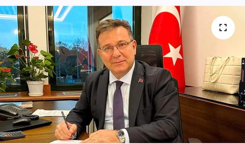 Sarıyer belediye başkanı olan Sayın Mustafa Oktay Aksu'ya başarılar diliyoruz.