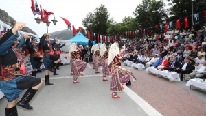 AMASYA’DA Kİ KİRAZ TEŞVİK YARIŞMASINDA, BİRİNCİ OLAN ÇİFTÇİ 5 BİN TL ÖDÜL KAZANDI