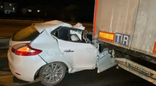4 Tır ve 4 Otomobilin Karıştığı Zincirleme Kazada 2 Ölü, 4 Yaralı!