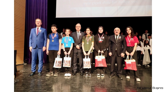 Vali Erol, 61. Kütüphane Haftası Kutlama Etkinliklerine Katıldı