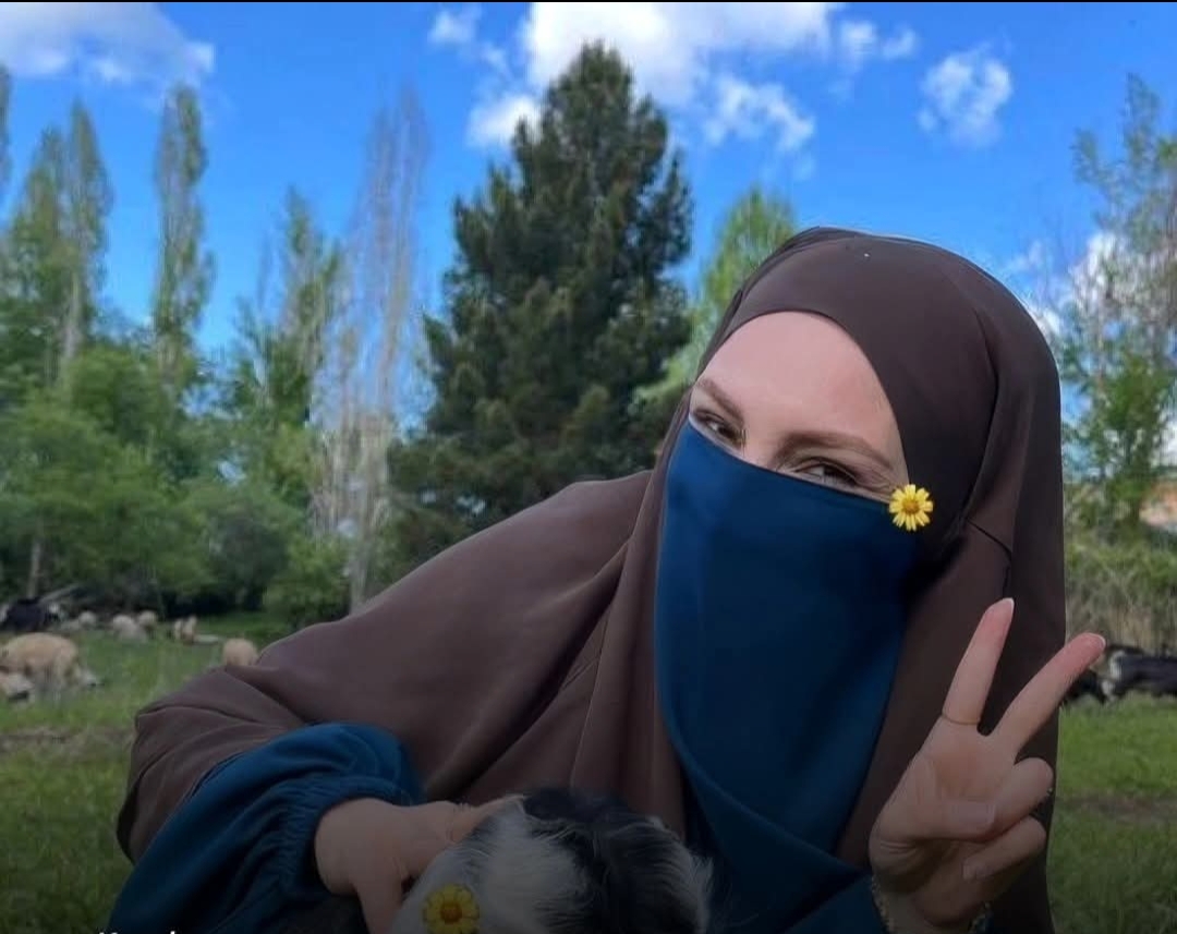  21 yaşındaki fenomen Hafize Sena, yaşamına son verdi