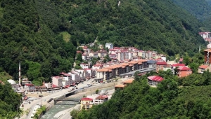 Dağın Göğsüne Yazılmış Bir Hikâye: Dereli 
