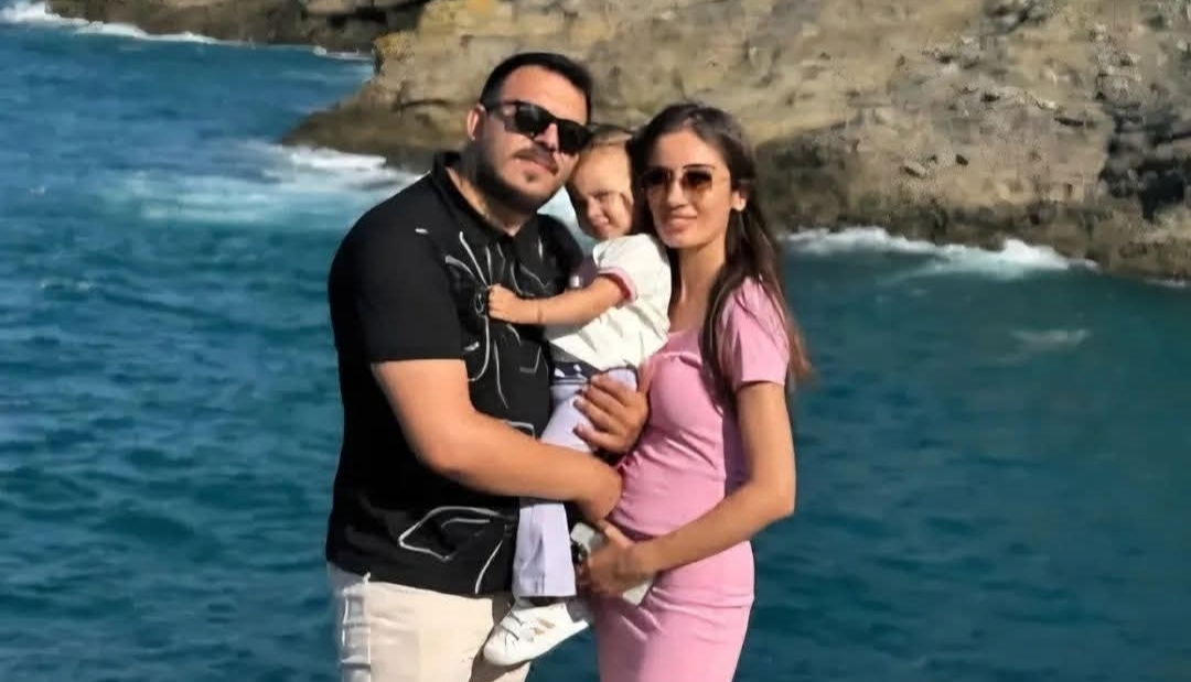 ALKOLLÜ SÜRÜCÜNÜN ÇARPTIĞI GENÇ ANNE YAŞAM SAVAŞI VERİYOR