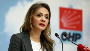 CHP MİLLETVEKİLİ GAMZE AKKUŞ İLGEZDİ TRAFİK KAZASI GEÇİRDİ 