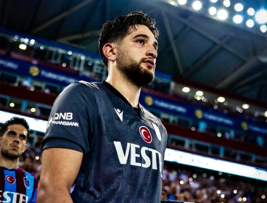Trabzonspor, kaleci Muhammet Taha Tepe ile olan sözleşmesini karşılıklı olarak feshettiğini duyurdu
