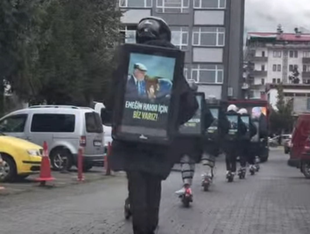 Dünyada teknolojiyle beraber, reklamcılık anlayışı da köklü bir değişimden geçiyor 