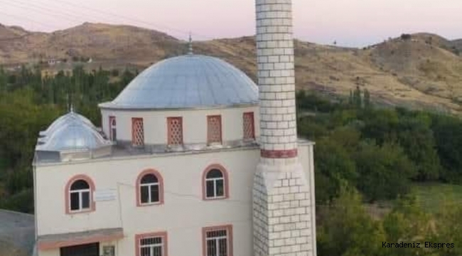 KÖYÜMÜZE BAŞ BELASI BİR İMAM GELDİ HER KÖYE LAZIM İMAM