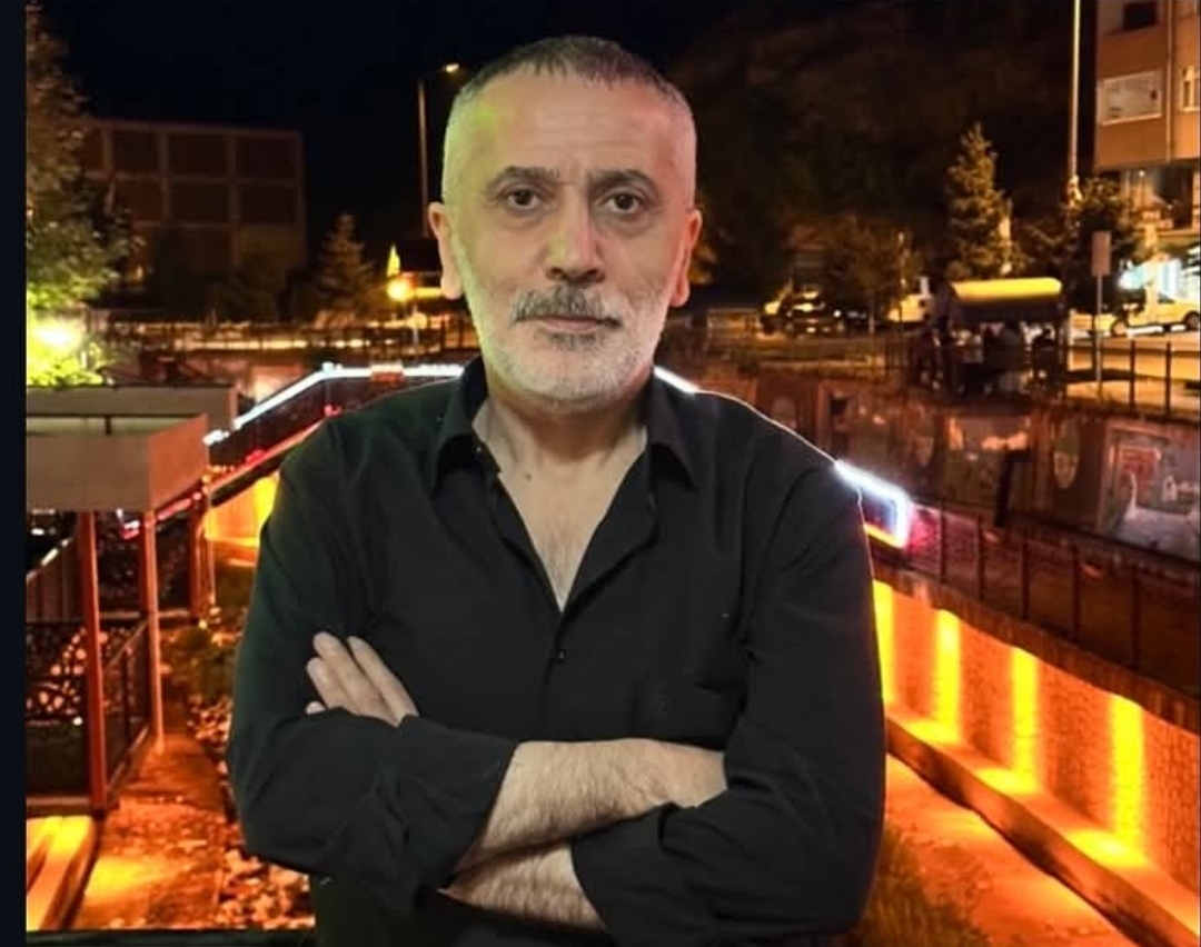 KÜÇÜK BİR İLÇEDE GAZETECİLİK,KUMRU’DA DURUŞ SAHİBİ OLMAK