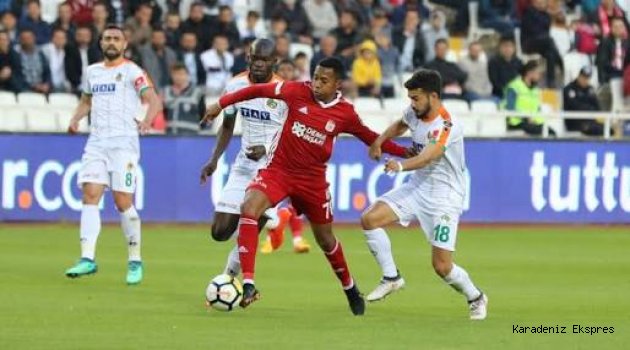 Alanyaspor hazırlık maçı oynadı