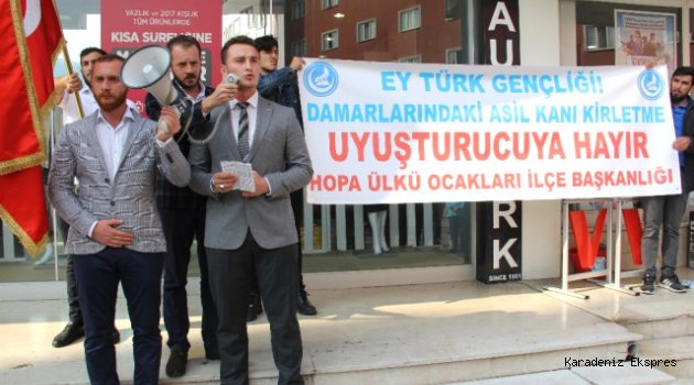 Artvin'de bağımlılıkla mücadele ele alındı