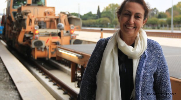 Babasının doğduğu Samsun'u ziyaret etti