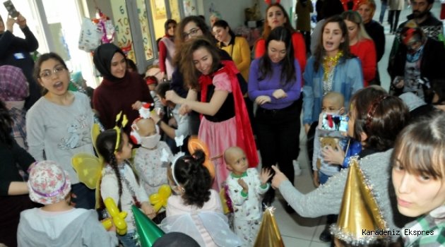 Bağcılarlı kadınlardan lösemili çocuklara yardım eli
