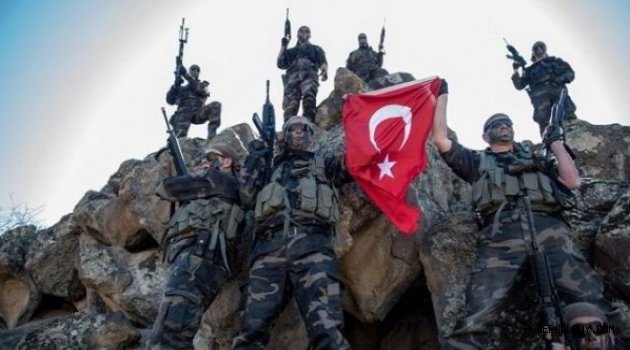 Bordo Bereliler Kuzey Irak'a Girdi! 100 PKK'lı Öldürüldü