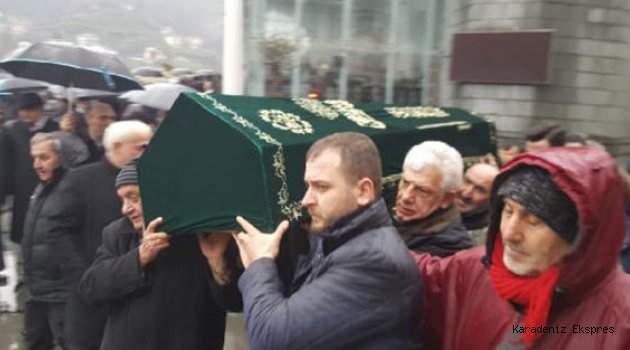 Cumhurbaşkanı Erdoğan'ın dayısı toprağa verildi