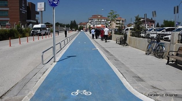 Düzce'de bisiklet yolu çalışmaları