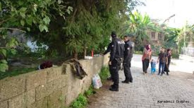 Giresun'da şüpheli çanta fünyeyle patlatıldı