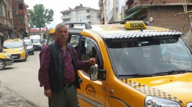 Gölköylü Şehit Ailesi ve Gazileri Ticari Arabasıyla Ücretsiz Taşıyor
