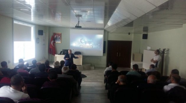 "Güvenli İnternet ve Bilgi Güvenliği" eğitimi