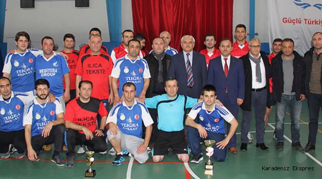 Havza'da Öğretmenler Günü Futbol Turnuvası sona erdi