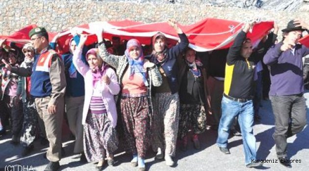 Hesapları bloke edilen köylüler yardım bekliyor
