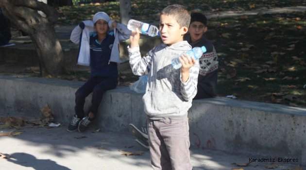 KALBİ ÖLMEMİŞ BİR ADAMIN KÜÇÜK BİR ÇOCUKTAN ALDIĞI DERS ...