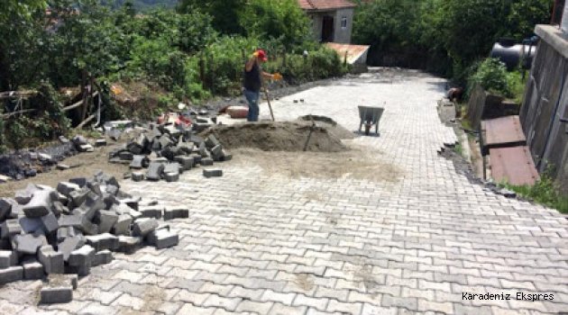 Kandilli'de alt ve üstyapı yatırımları sürüyor