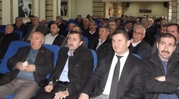 Kavak'ta muhtarlar toplantısı düzenlendi