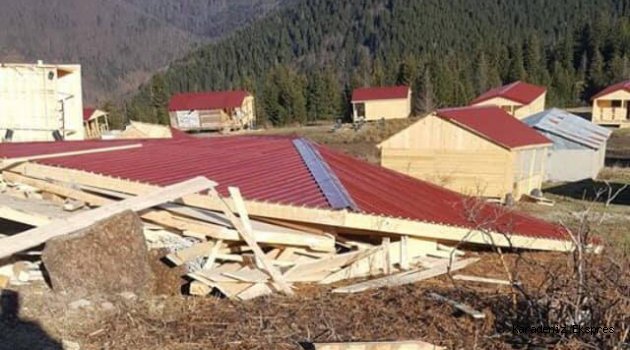 Ordu-Gölköy - Kozören Köylülerinin yaptığı yayla evlerini kaymakamlık yıktı