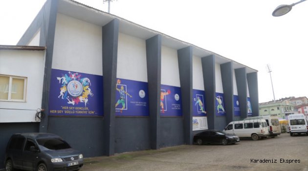 Ordu'da yarım asırlık spor salonu yenilendi