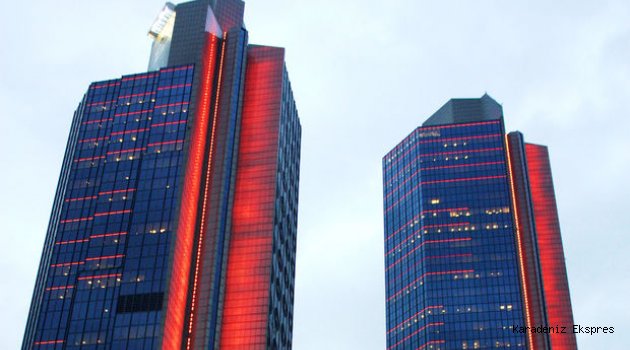 Sabancı Center, kadına şi̇ddete karşı turuncuya boyandı