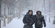 Karadeniz'de soğuk hava ve kar yaşamı olumsuz etkiliyor
