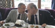  KURTULMUŞ ANKARA'YA GÜLER ORDU'YA